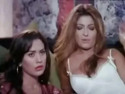 ಪ್ರೌ C ದಂಪತಿಗಳು ಫಕಿಂಗ್ ಹಾರ್ಡ್